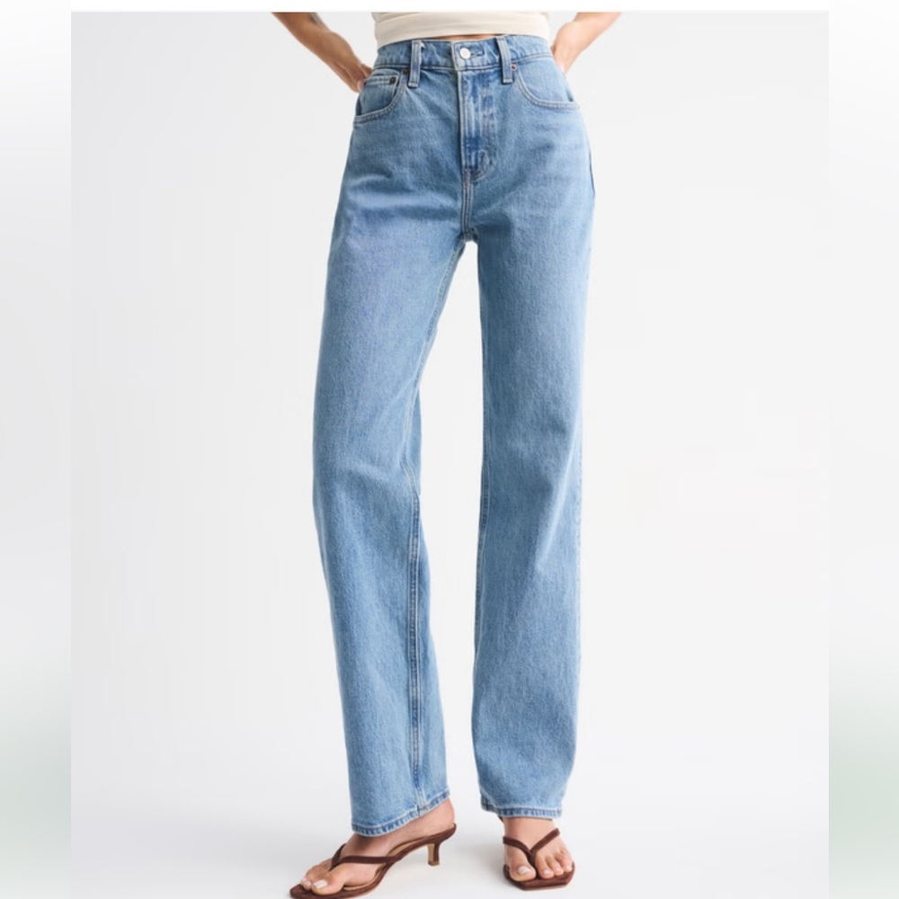 Abercrombie High Rise 90s Relaxed Jean 25S - Picture 4 of 5